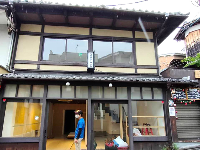 店舗改装の画像